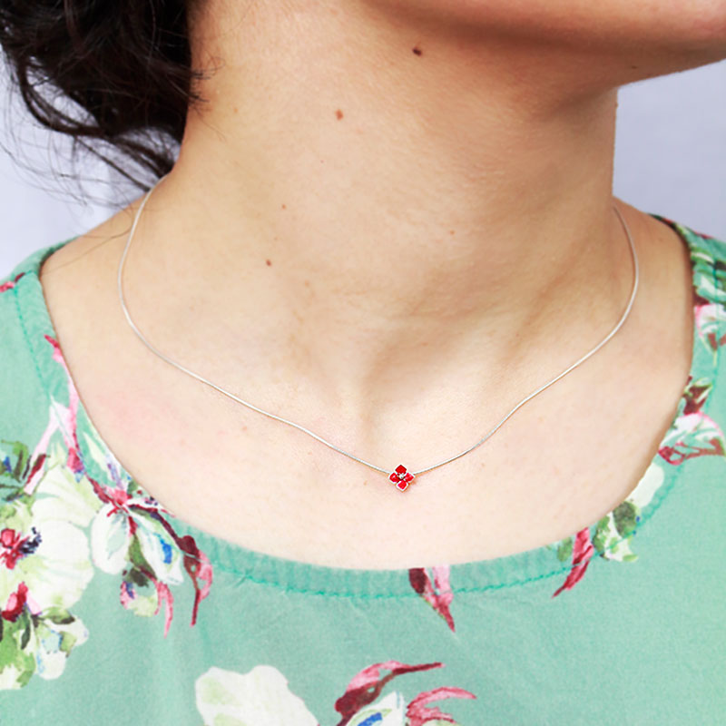 Collier-hortensia-rouge-4